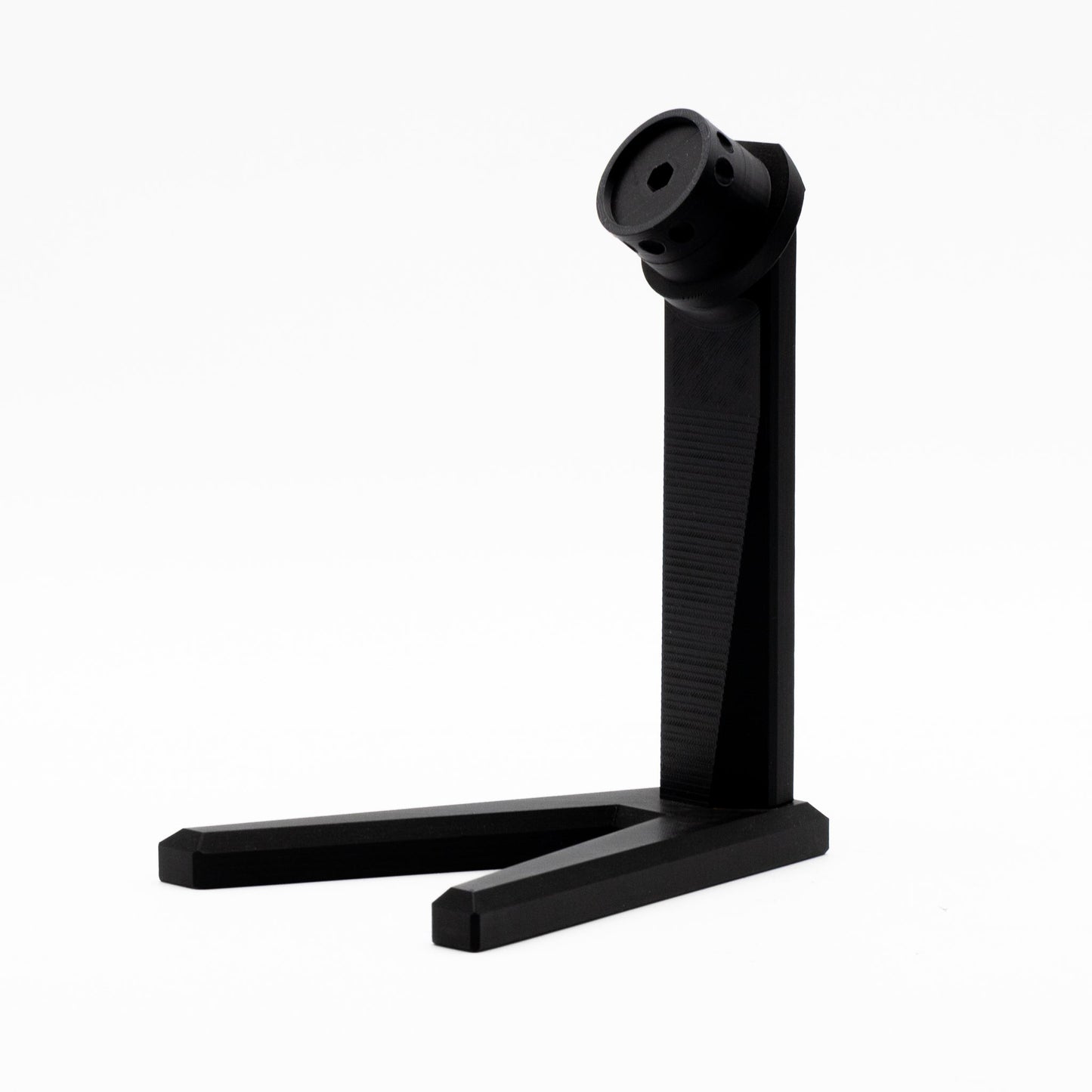 SimSportGadget Moza QR Wheel Display Stand – organized sim racing wheel collection display