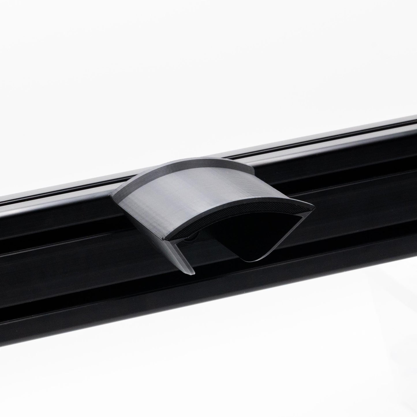 SimSportGadget VR Headset Mount – compatible with Oculus Quest VR headsets